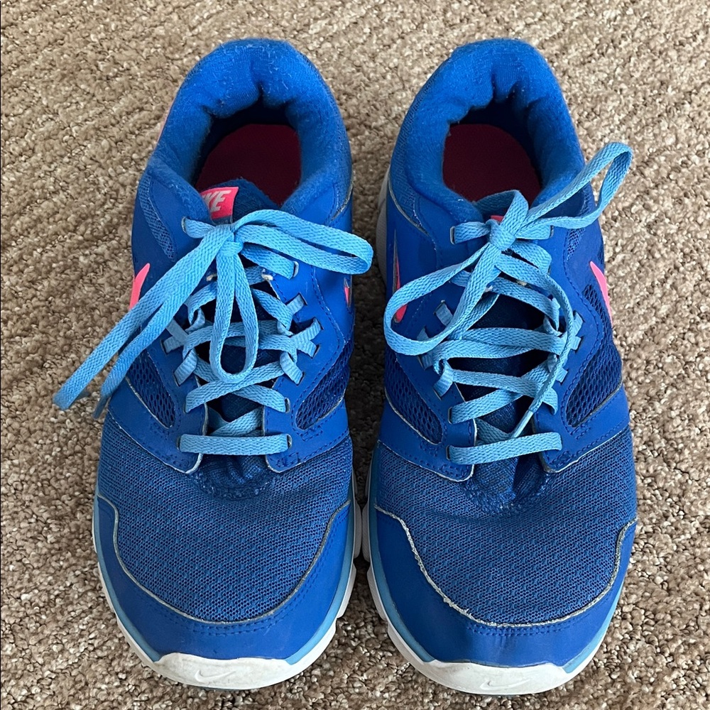 Nike Women’s Royal Blue and Pink Sneakers